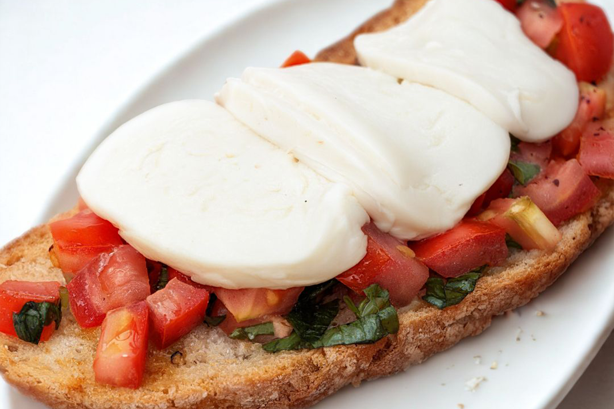 Ideas frescas y deliciosas para aprovecharel pan que sobra este verano